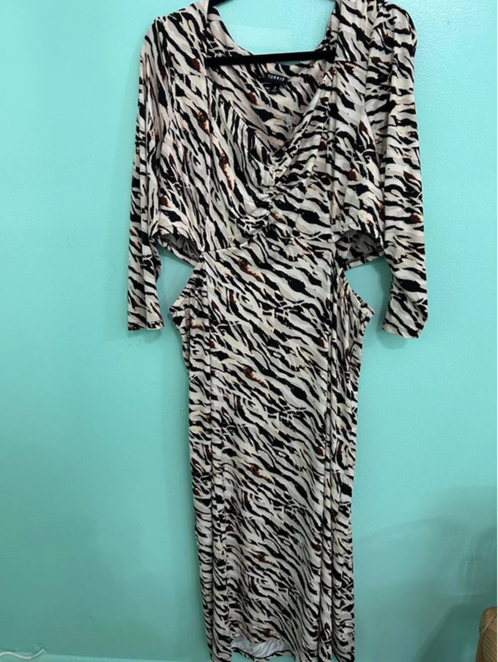 Torrid 2x Zebra Maxi Anima Print Dress Cut Out Sides #39